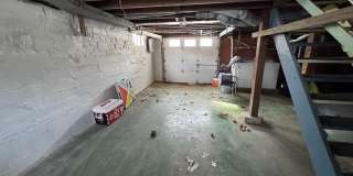 526 S Mitchell Street Gallery 19