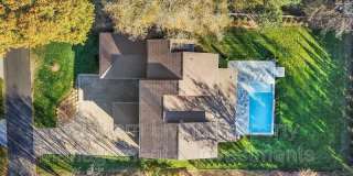 2011 Sharon Ave Gallery 56