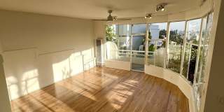 2185 BROADVIEW Ter unit: Lower Gallery 19