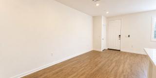 Beautiful, New Siena 3 Bedroom, 2.5 Bath Townhome with Solar for Rent Beautiful, New Siena 3 Bedroom, 2.5 Bath Townhome with Solar for Rent Gallery 9