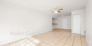 303 Regal Park Dr Gallery 6
