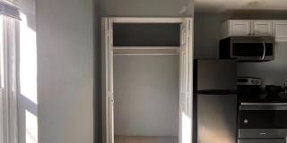 1304-6 S 9TH Street Gallery 6
