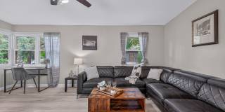 901 S Madison Dr: MOVE IN SPECIAL: HALF OFF first full month of rent!!! Gallery 1