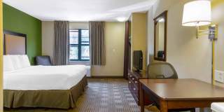 Peoria - North Gallery 10