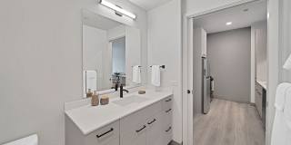 Triangle Square Gallery 18