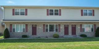 2 bedroom / 1.5 bathroom Townhome for rent in Chesterton Gallery 1