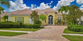NOW AVAILABLE - Gorgeous 3/2 Plus Den Pool Home in Verona Walk! Gallery 1