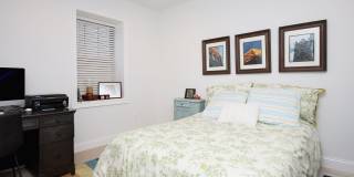 Beautiful, Custom-Built Lochlyn Hill Home Gallery 32