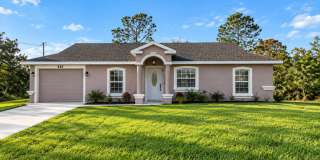 3/2/1 Single Family Home Available – Cozy, Peaceful Living in Lake Placid Gallery 1