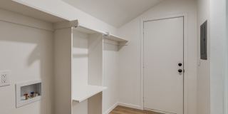 1723 West Park Place Gallery 50