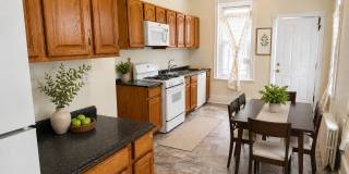 Spacious 6-Bedroom Rental in North Philadelphia | Small Dogs Welcome Gallery 12