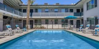 Ellis Midtown Gallery 1