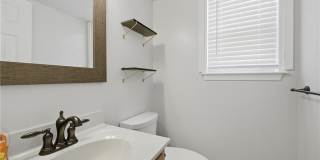 2 Compton Court Gallery 10