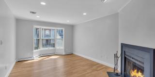 65 E River Road Gallery 9