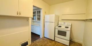 2 Bedroom 1 Bath Duplex Gallery 12