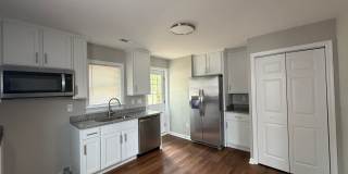 newly renovated 3-bedroom 1 bath Gallery 7