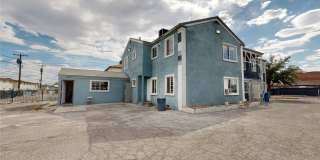 530 E Oakey Boulevard 530 E Oakey Boulevard Gallery 1