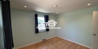 1535 Hudson Street Gallery 9