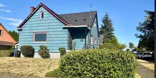 Charming Tacoma Craftsman with Spacious Basement & Bonus Area Charming Tacoma Craftsman with Spacious Basement & Bonus Area Gallery 1