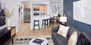 J Harbor Park at North Point Gallery 15