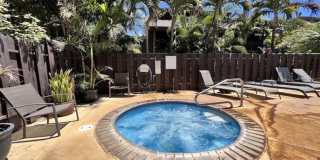 Spacious 2BR/2BA Condo with Garden View – Steps from the Ocean Gallery 32