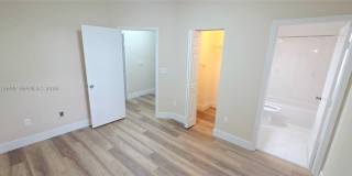 4950 Tradewinds Ter Gallery 34