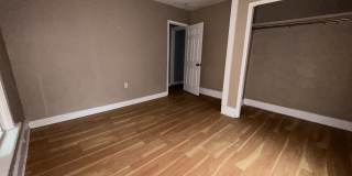 514 West Marion Street - B Gallery 5