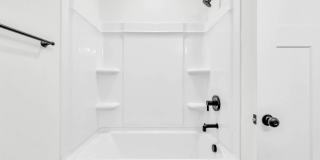 3 Bedroom 2 1/2 Bath Condo For Rent Near Downtown! Gallery 18