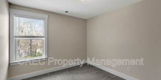7811 Park Gate Drive Gallery 18