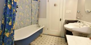 Charming 3 Bedroom 1 Bath Home in Prestigious Willow Glen Location! Gallery 11