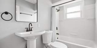 Remodeled Clintonville Cape Cod w/Private Yard & Garage! Gallery 5