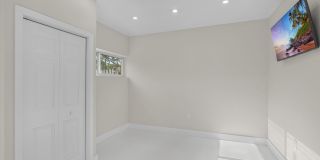 724 NE 2nd Street Gallery 8