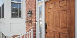 213 SPENCER Terrace SE Gallery 4