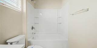 10560 Laurelwood Lake Avenue Gallery 20