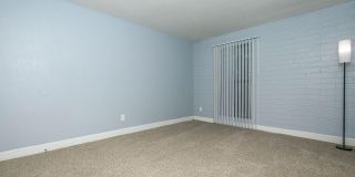 Bellevue Towers Gallery 70