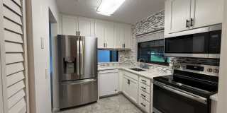 6101 Woodlake Boulevard Gallery 6