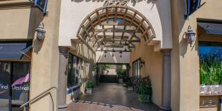 RARE Offering 2BD/2BA Furnished Condo of secured building in highly sought after Boutique Bella Capri building. Gallery 28