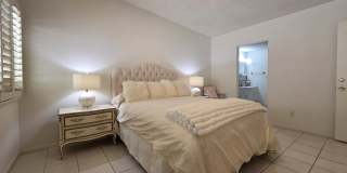 1303 N Rose Avenue Gallery 18