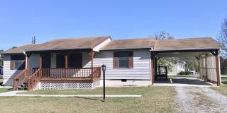 3 Bedroom/2 Bathroom Home Gallery 1