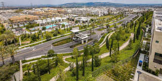 Large Modern Town Home with Oversize Backyard Guarded Luxury Neighborhood Gallery 40