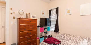 1516 W Waveland Gallery 7