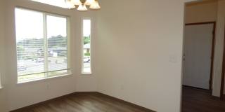 Rent Special: 1/2 Off August's Rent!! 3 bed 2 bath House in South Salem! Gallery 11