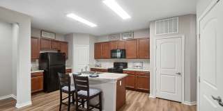 Solaire Apartments Gallery 4