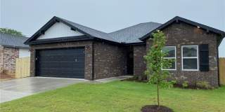 221 Williams Court Gallery 3