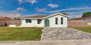 876 Gardenia Dr Gallery 1