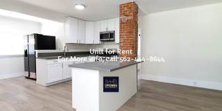 Duplex - 2 Bedroom/ 1 Bath - Santa Ana Duplex - 2 Bedroom/ 1 Bath - Santa Ana Gallery 1