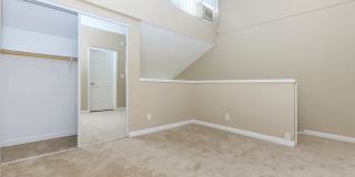 The Boulevard Gallery 69