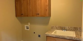 COMING SOON! GORGEOUS Townhome...  LOCATION , LOCATION near Peace Health Hospital Gallery 26