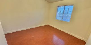 Beautiful 2 bedroom townhome with 2 car garage in gated community near Summerlin Gallery 8