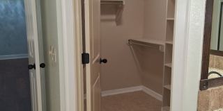 Cozy 3-Bedroom Home with Garage in Fayetteville Gallery 15